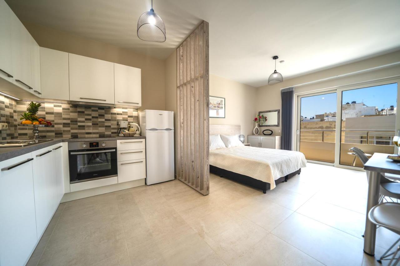 LargaStrada Suites Heraklion  Bagian luar foto